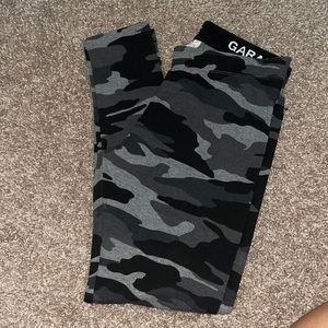 Camo leggings